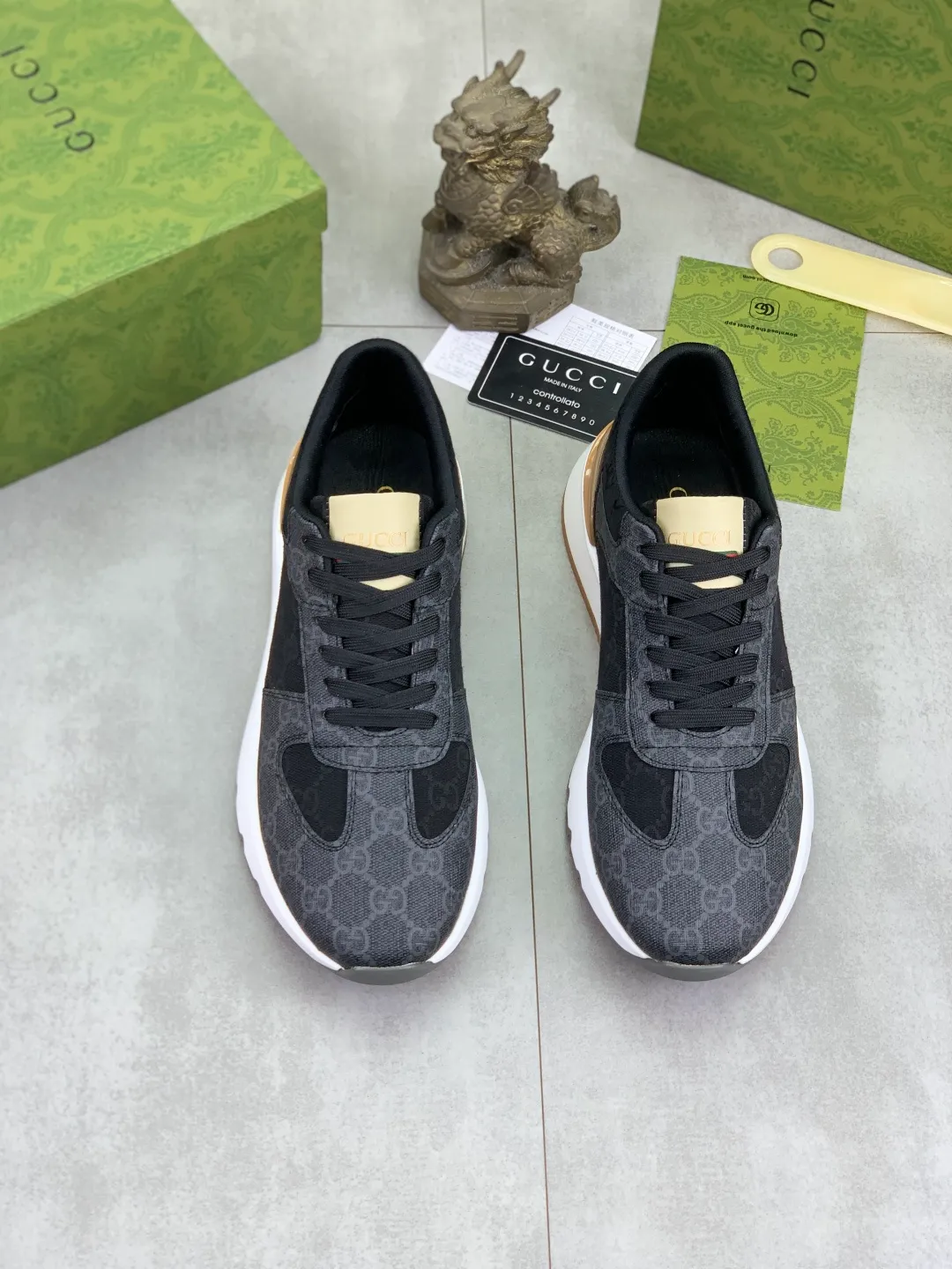 Men's shoes 💰P440💰[New model]🆘 The latest model from Gucci GUCCI official website🎁Classic casual and fashionable men's shoes👟Best model💥The version is simple and elegant, exclusive for trendy men. Unique official website latest brand elements👑Gucci original decoration, fashionable and generous, original soft calfskin fabric➕Comfortable soft first-layer pigskin lining ✅The official website specifies the wear-resistant casual outsole, the classic model is taken in real life🎬Color: 3️⃣colors available😍Number: 38-44